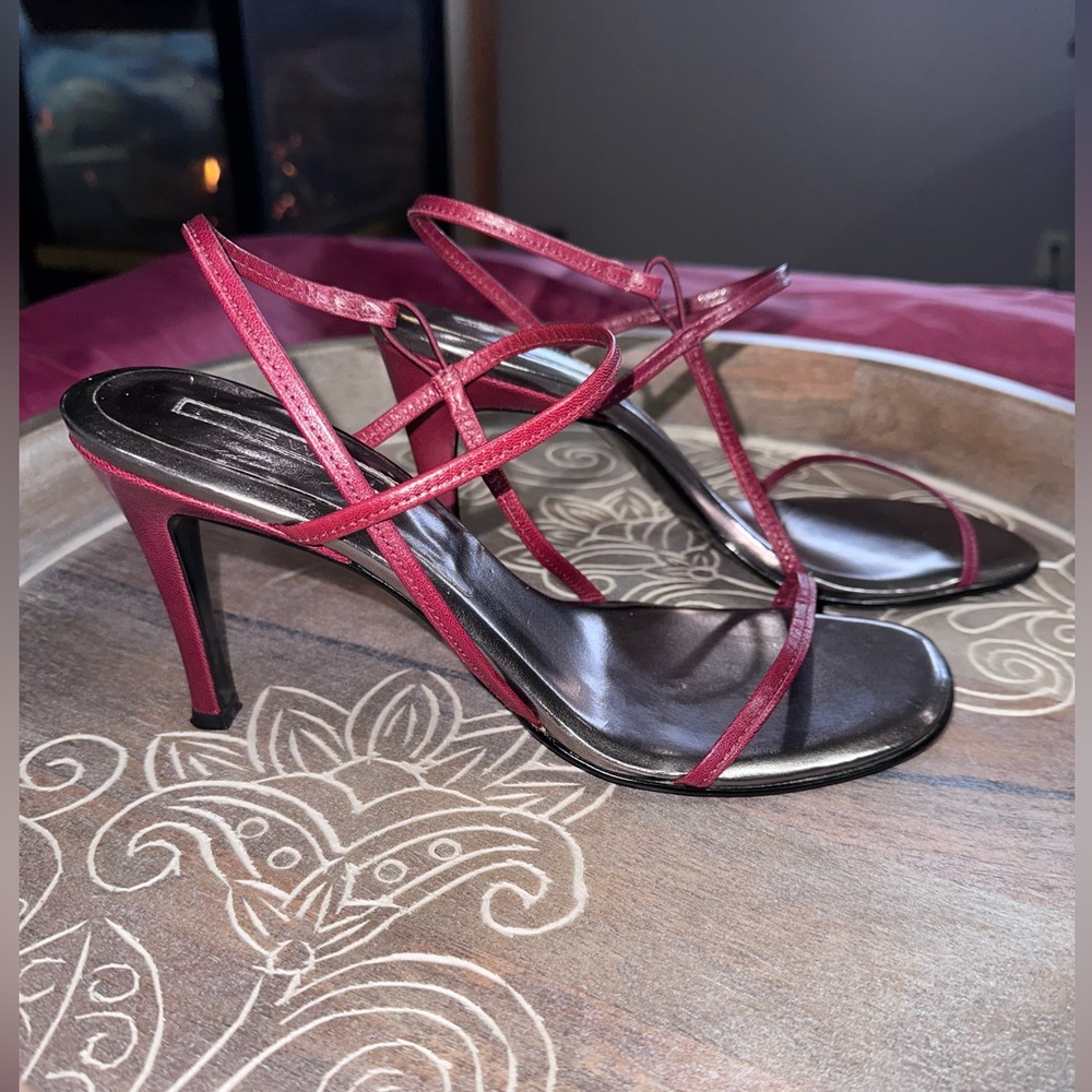 NINE WEST